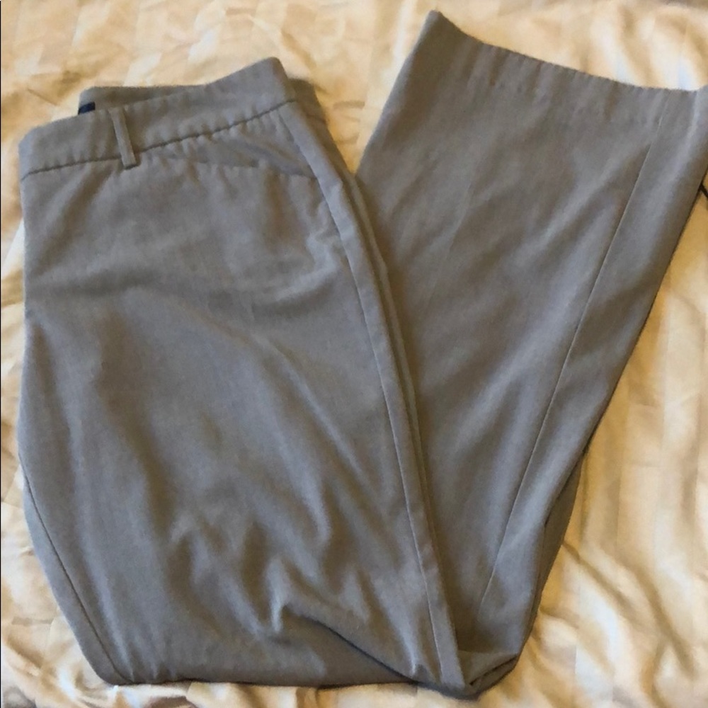 Daisy Fuentes tan dress pants size 10